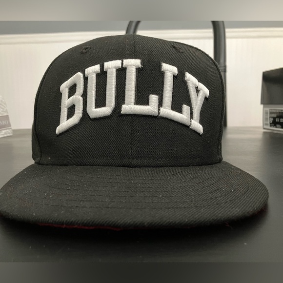 Lot of 5 Chicago Bulls SnapBack Caps Hats! Mitchell + Ness New Era Jordan Nike - Picture 6 of 16